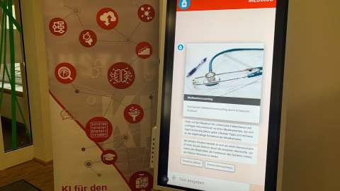 ©Mittelstand 4.0-Kompetenzzentrum eStandards (Offene Werkstatt Leipzig)  Chatbot im Medikationscoaching